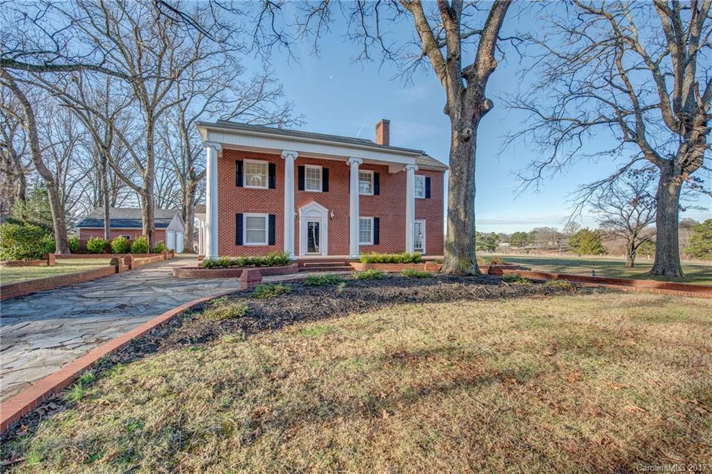 609 Neal Hawkins Rd. #2, Gastonia, NC 28056
