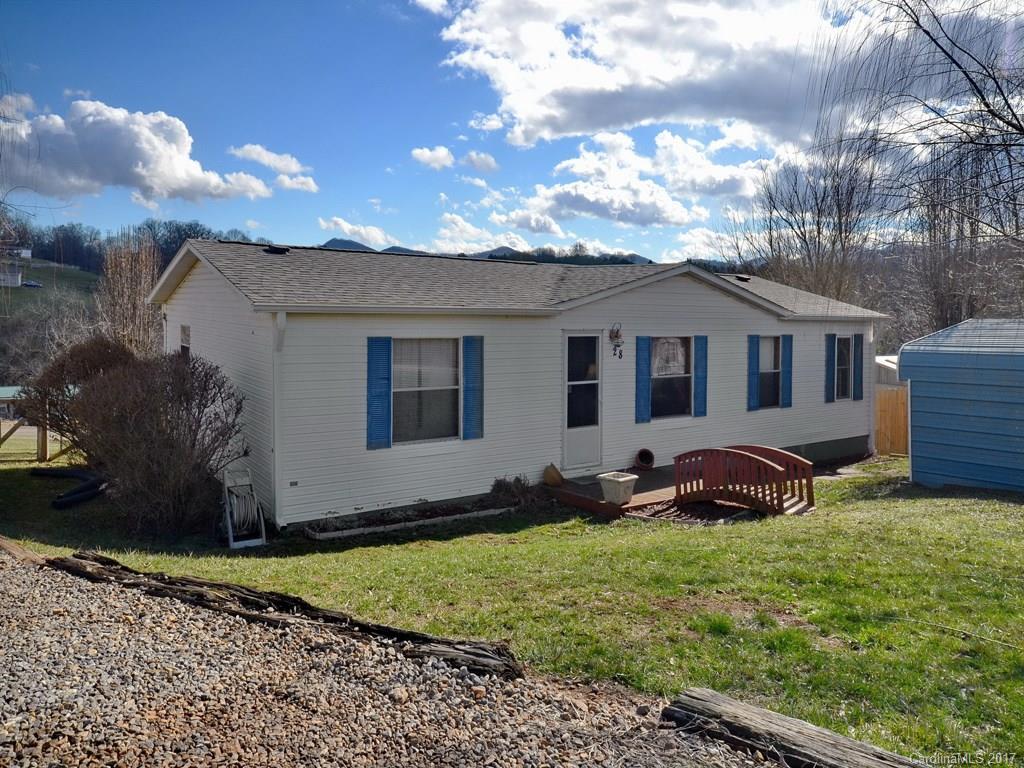 28 Northridge Dr., Canton, NC 28716