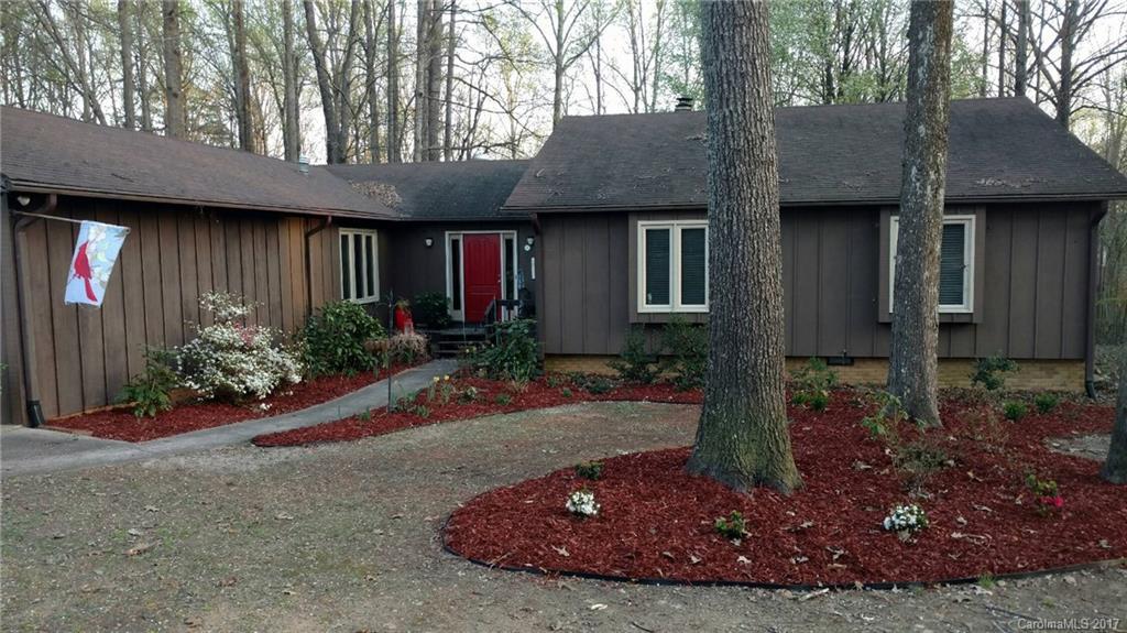 413 Saddlewood Dr., Gastonia, NC 28056