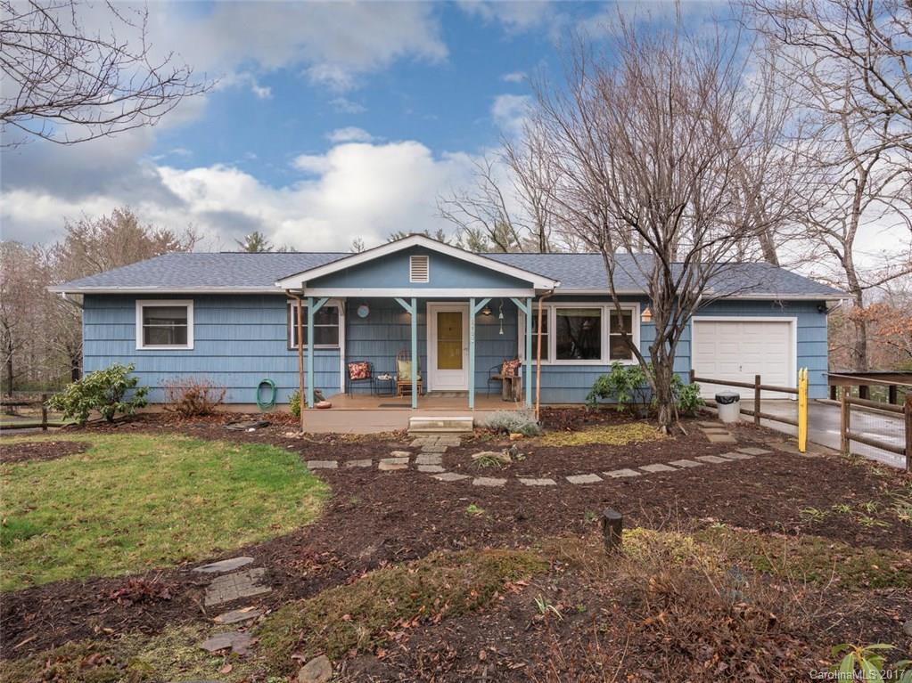 215 Padgettown Rd., Black Mountain, NC 28711