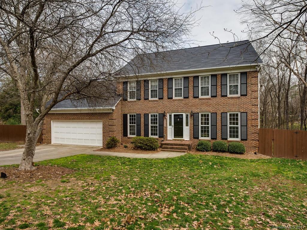 4931 Dawnridge Dr., Charlotte, NC 28226