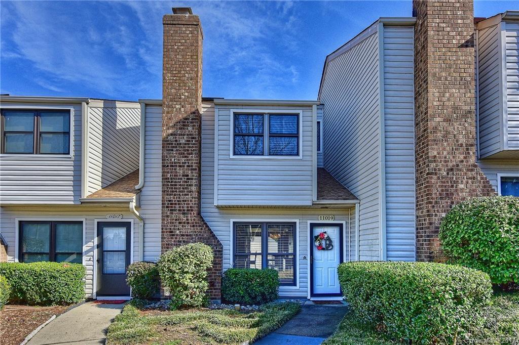 11019 Carmel Crossing Rd., Charlotte, NC 28226