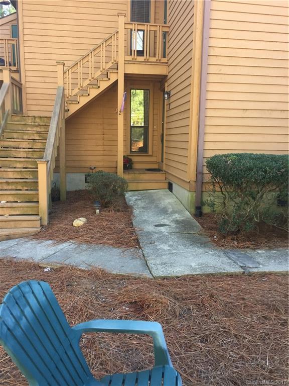 521 Courtwood Ln. #2, Hendersonville, NC 28739