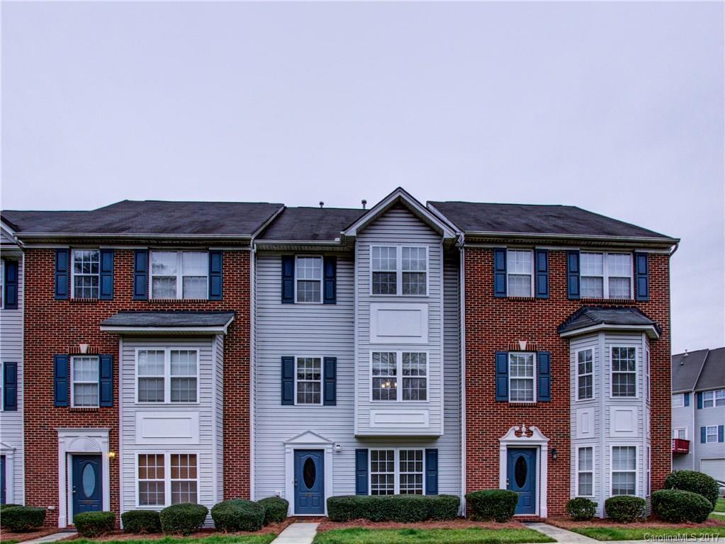 9975 Treeside Ln., Matthews, NC 28105