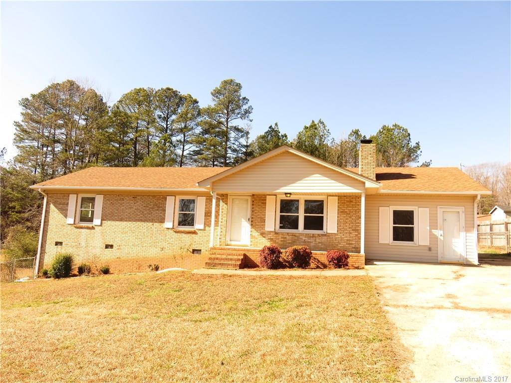 1010 Spring Dr., Gastonia, NC 28052