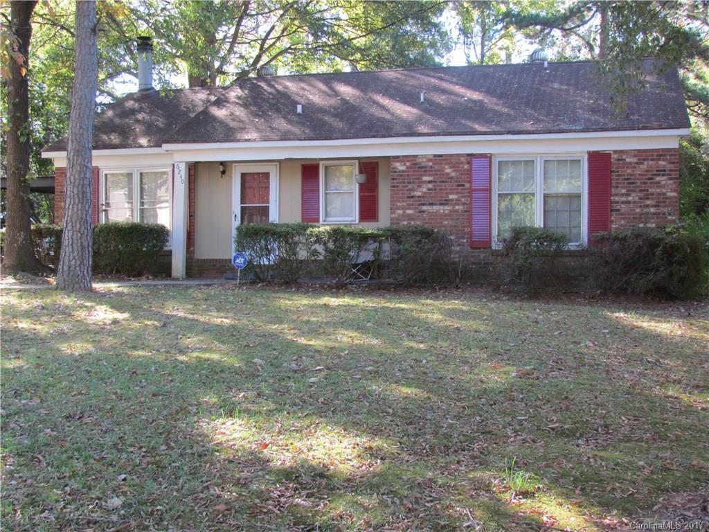6240 Bonnybrook Ln., Charlotte, NC 28212
