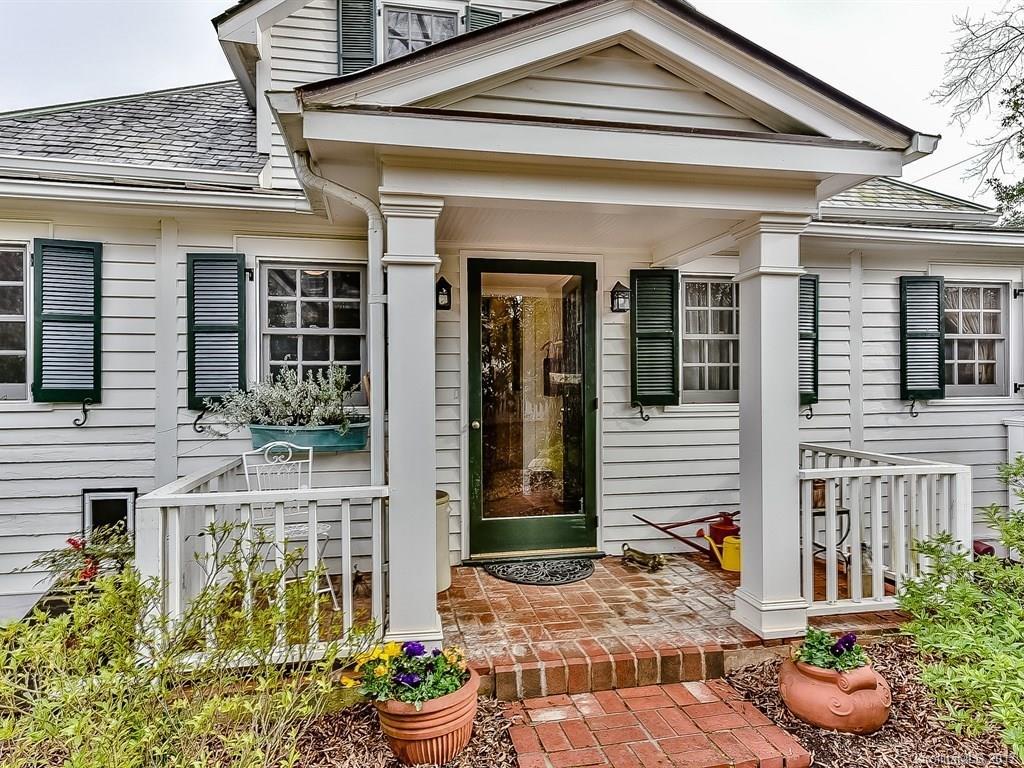 560 Concord Rd., Davidson, NC 28036