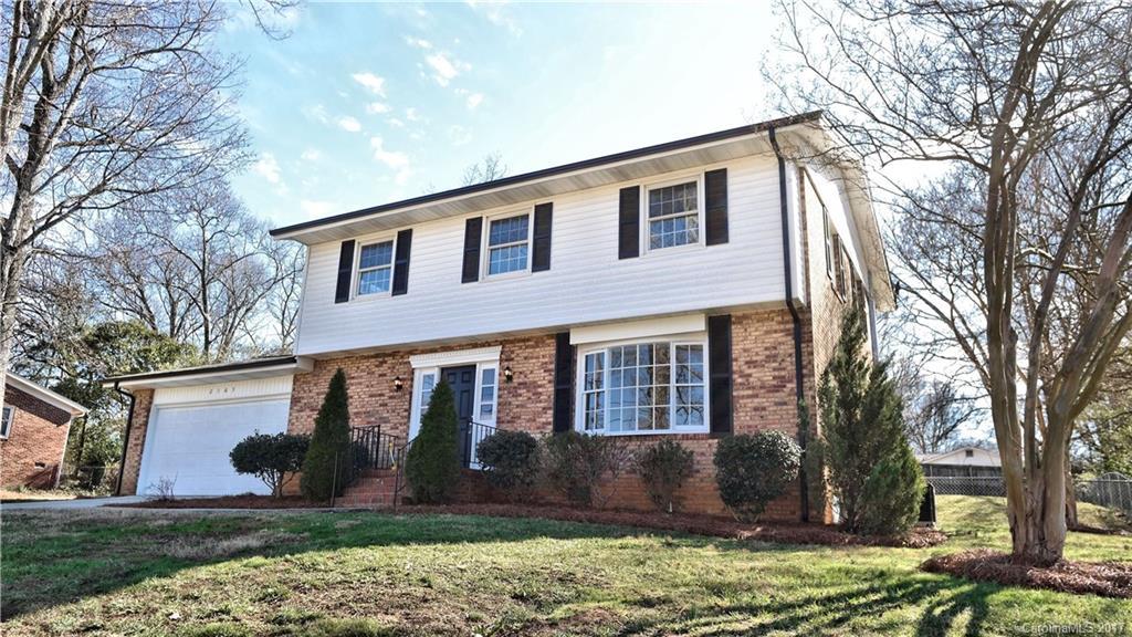 2163 Scottwood Dr., Gastonia, NC 28054