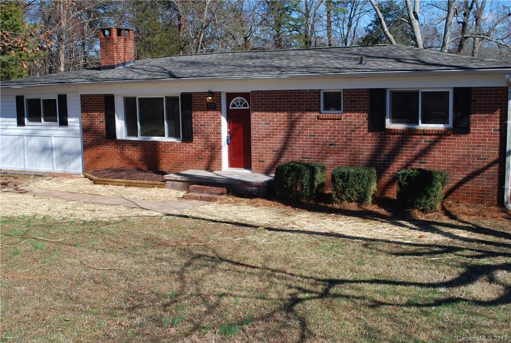 137 Country View Rd., Statesville, NC 28625