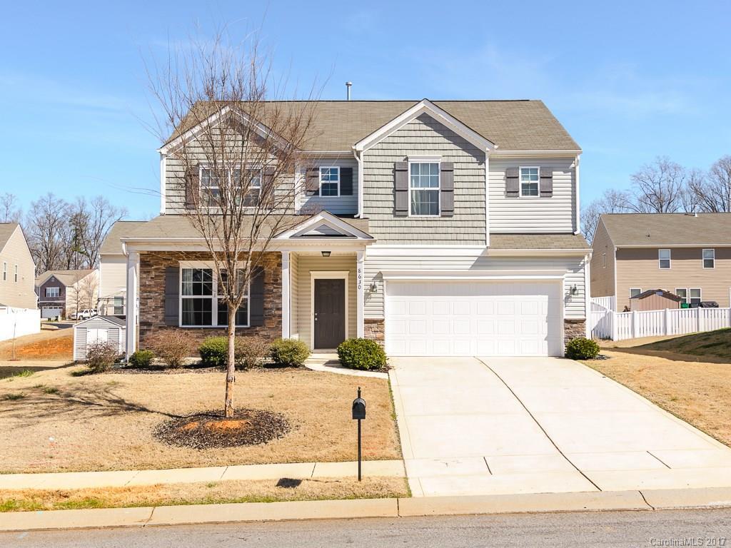 8630 Heartleaf Rd., Charlotte, NC 28227