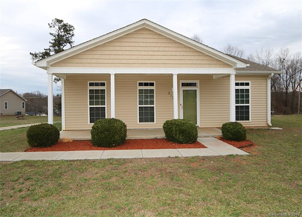 213 Downing St., Troutman, NC 28166