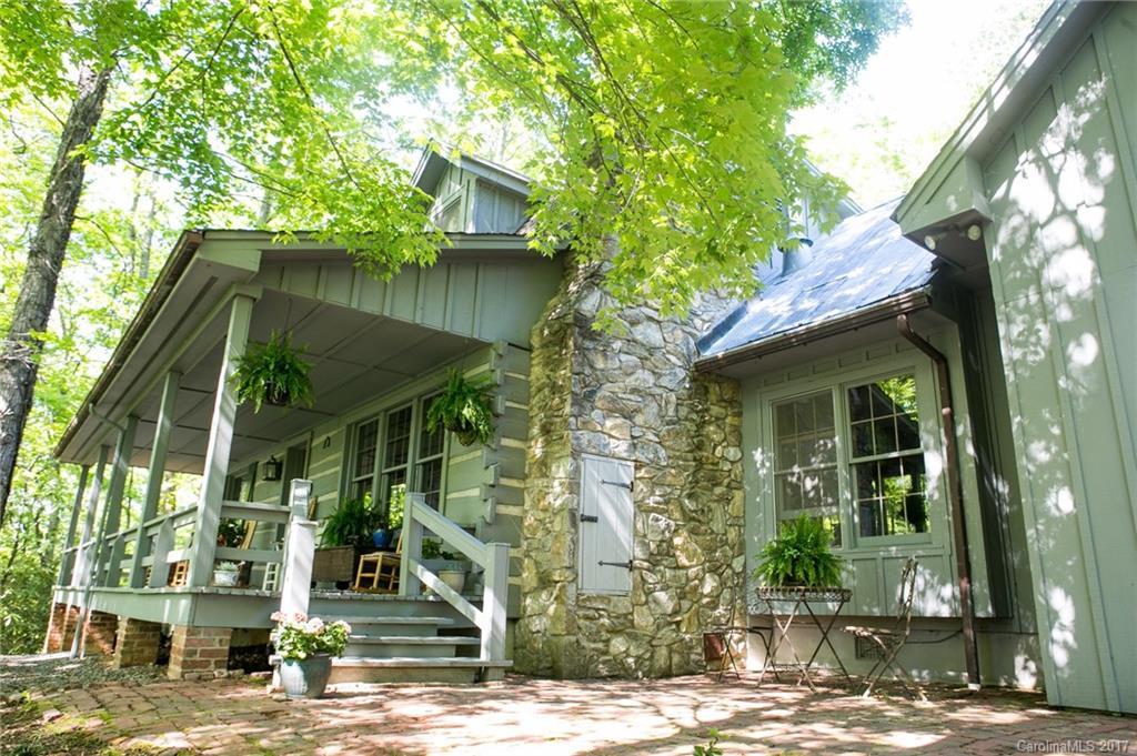 34 White Oak Tr., Black Mountain, NC 28711