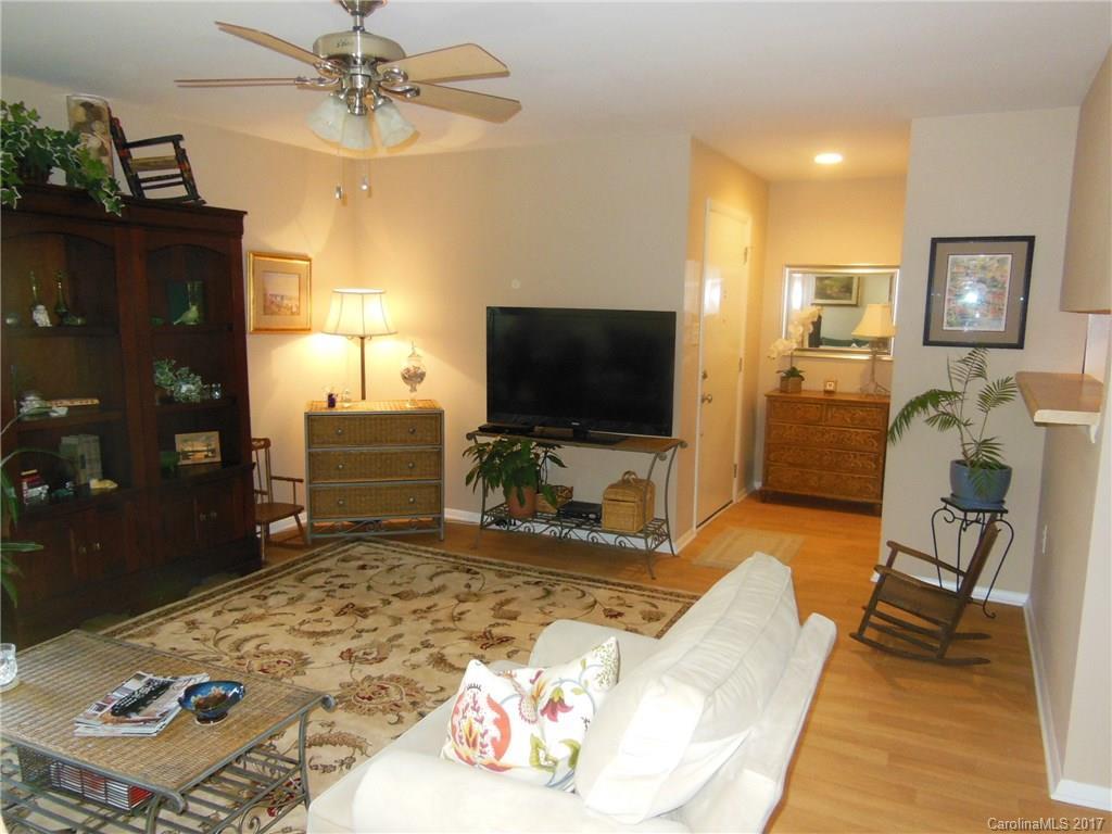 5020 Sardis Rd. #L, Charlotte, NC 28270