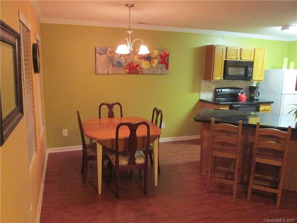 3256 Barons Court Rd. #14, Charlotte, NC 28213