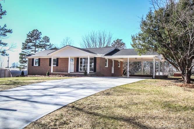 6033 Vinewood Rd., Davidson, NC 28036
