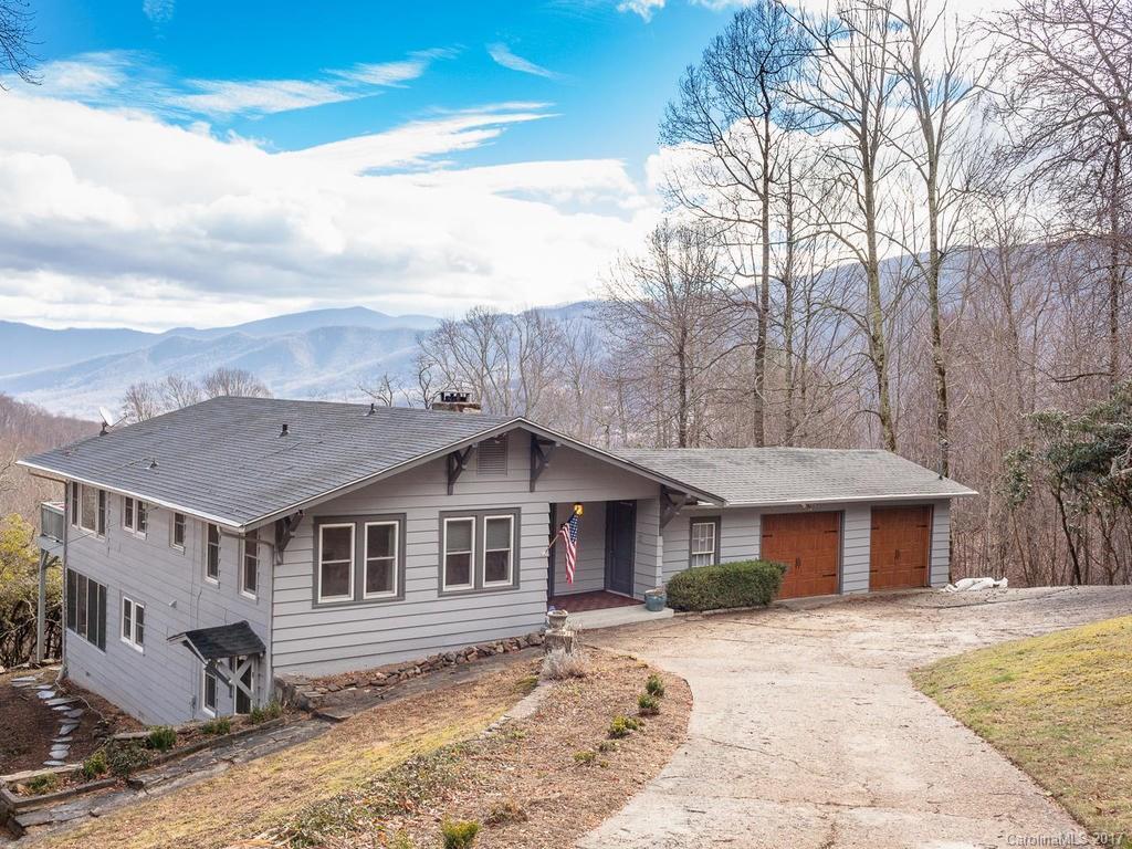 1267 Walker Rd., Waynesville, NC 28786
