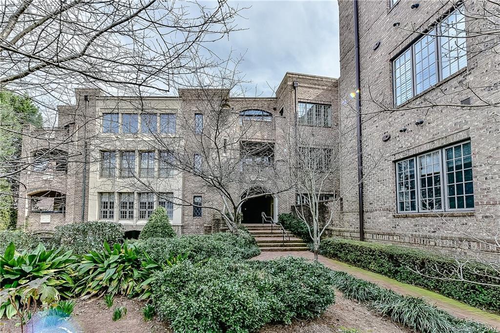 271 Queens Rd., Charlotte, NC 28204