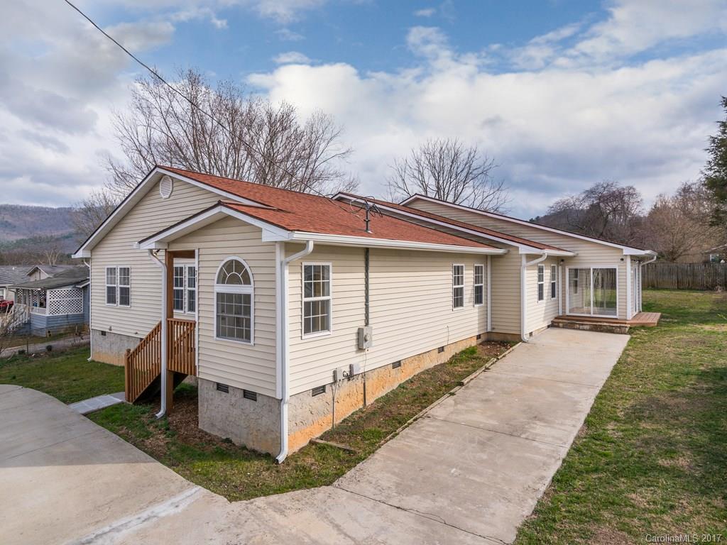 71 Rock Hill Rd., Asheville, NC 28803