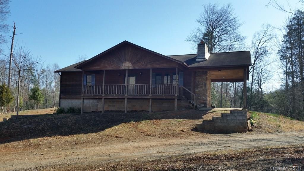 407 Searcy Rd., Lake Lure, NC 28746