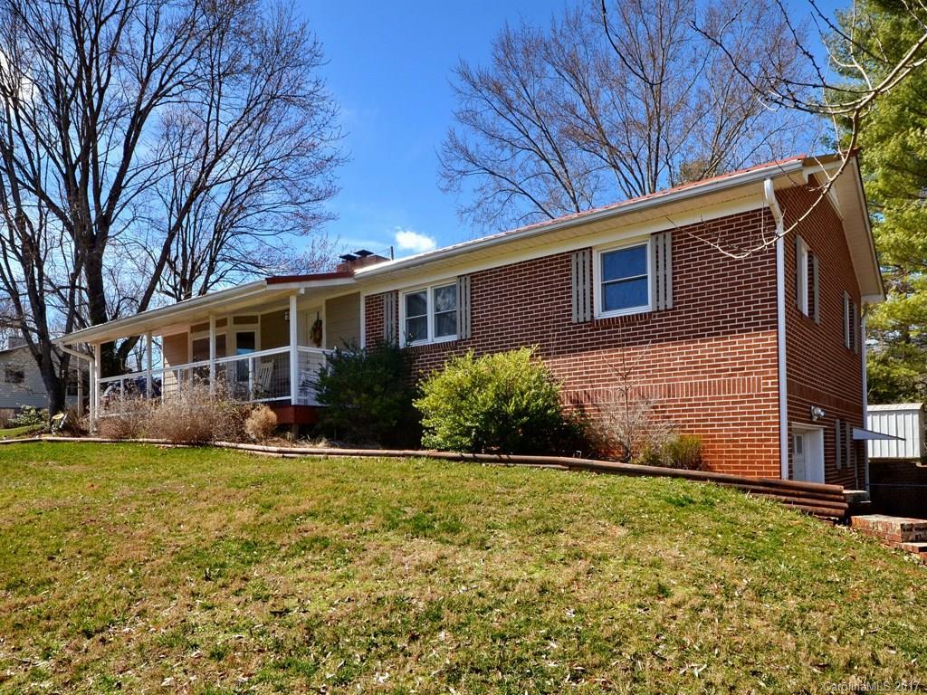 118 Jarvis St., Waynesville, NC 28786