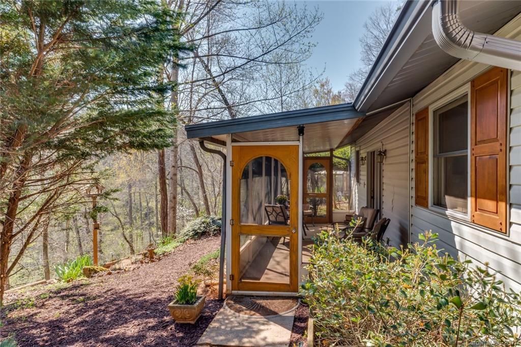 385 Cove Creek Dr., Rutherfordton, NC 28139