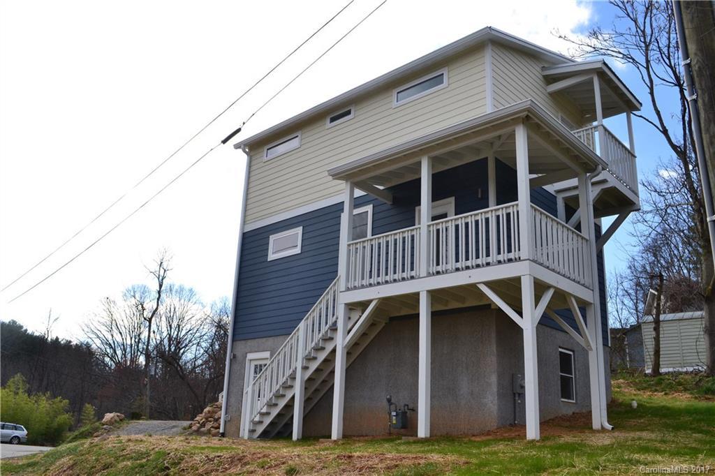 32 Blalock Ave., Asheville, NC 28803