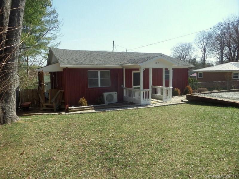 307 Beverly Ave., Hendersonville, NC 28792