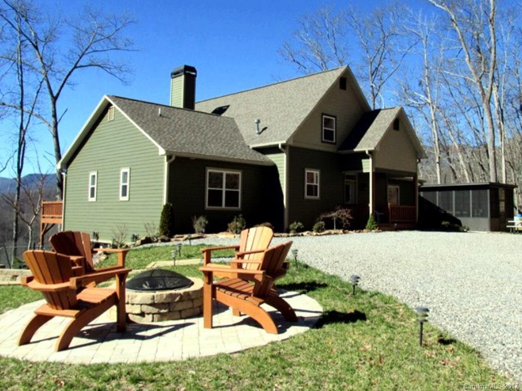 31 Lick Log Rd., Sylva, NC 28779