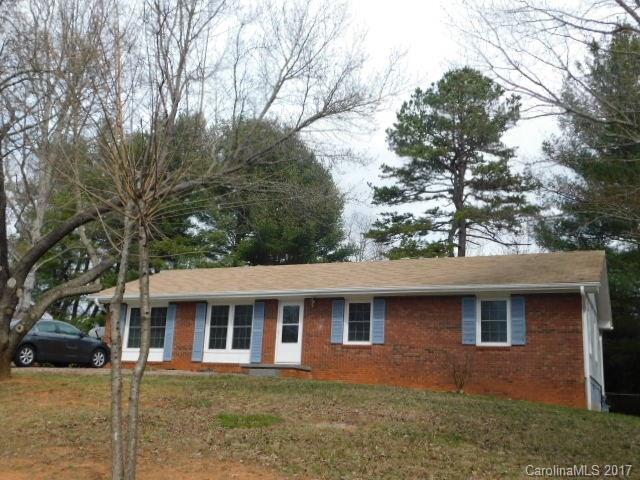 31 Fieldcrest Rd., Arden, NC 28704