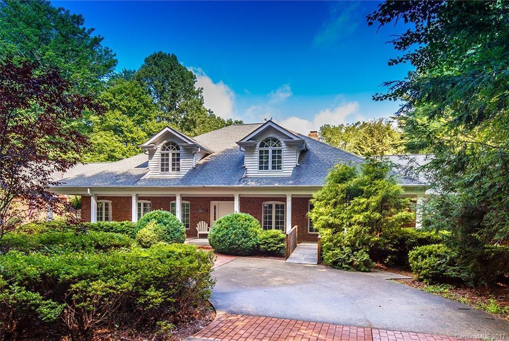 61 Ashton Ln., Brevard, NC 28712