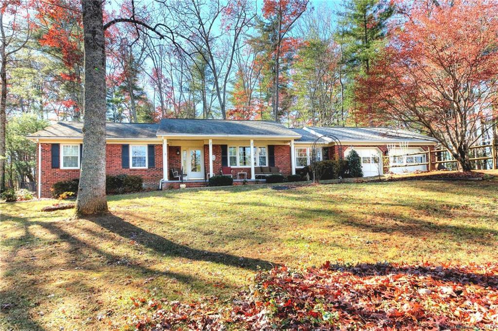 1652 Brookside Camp Rd., Hendersonville, NC 28792