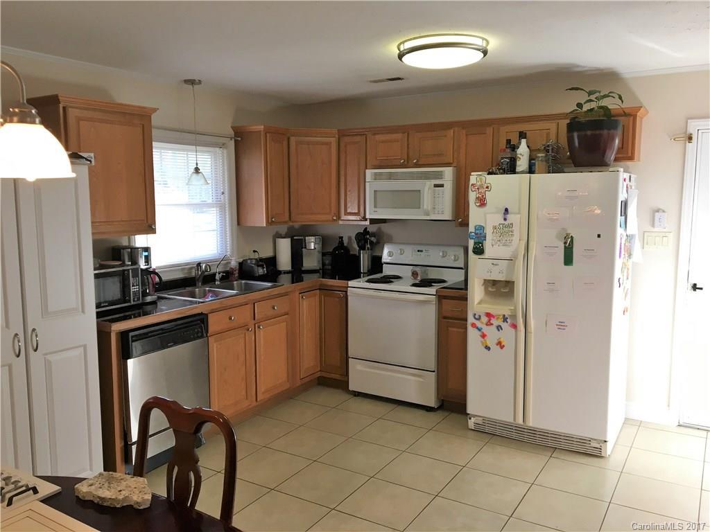 647 Ridgecrest Dr. #3, Mooresville, NC 28115