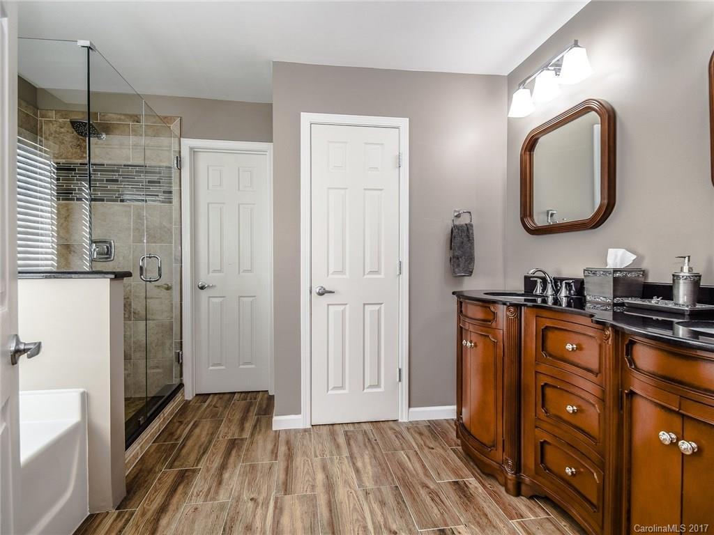 9111 Gaskill Ct., Charlotte, NC 28269