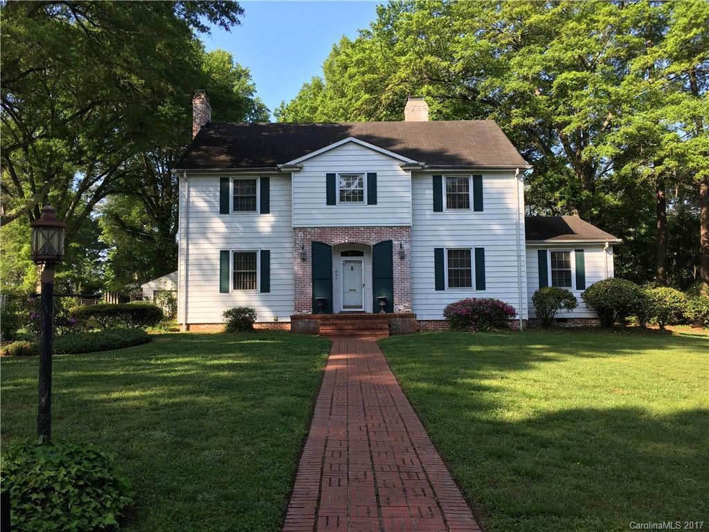807 Carolina Ave., Gastonia, NC 28052