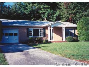 1240 Pinebrook Circle, Hendersonville, NC 28739