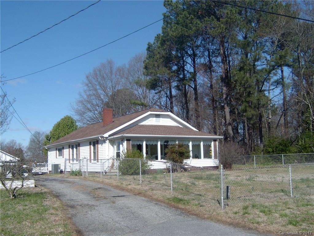 2207 Linda Ave., Kannapolis, NC 28083
