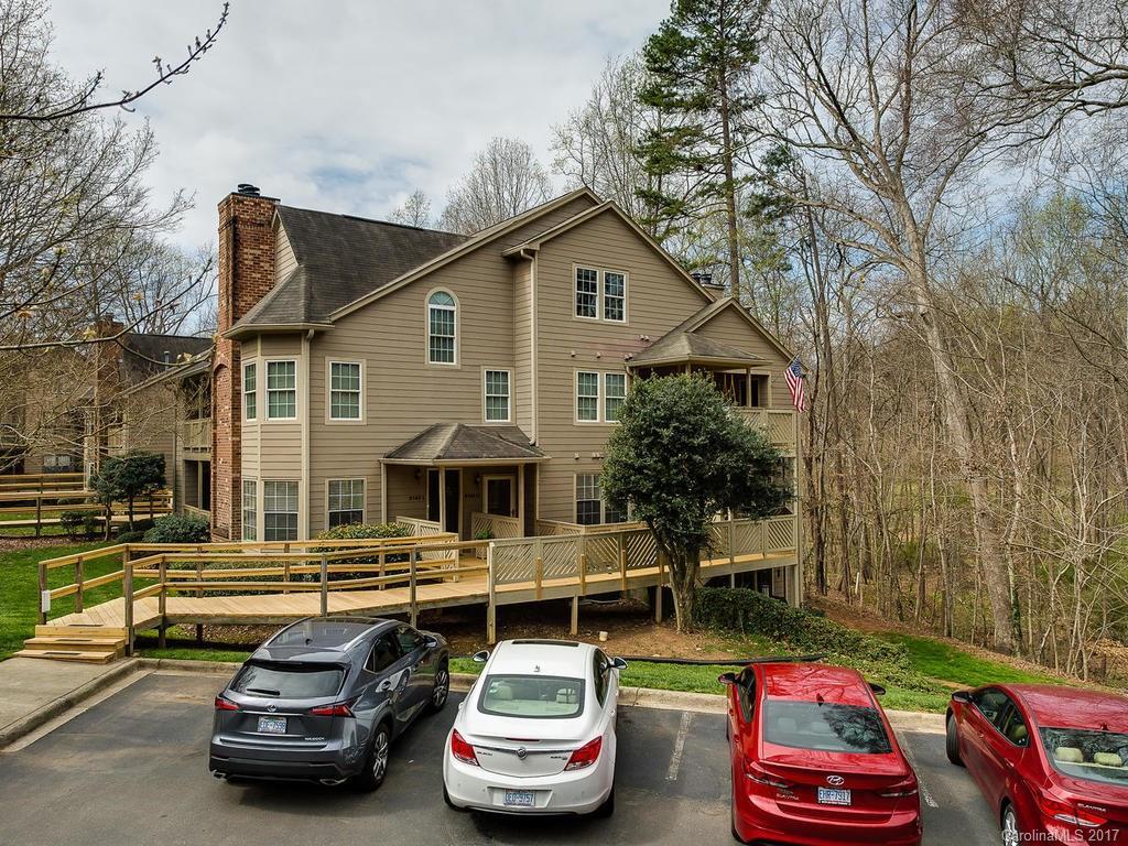 6140 Gray Gate Ln. #G, Charlotte, NC 28210