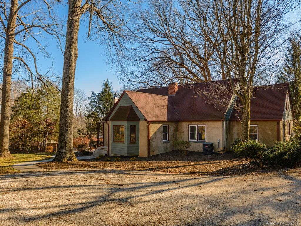 832 Sand Hill Rd., Asheville, NC 28806