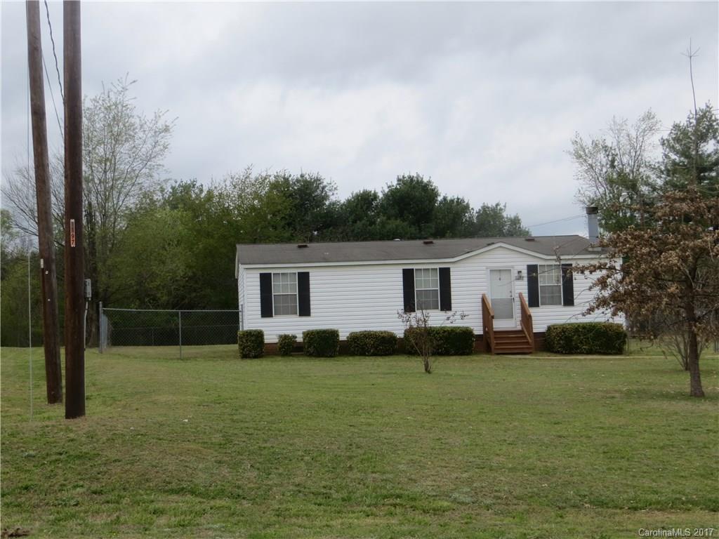 1197 Meadowcreek Dr., China Grove, NC 28023