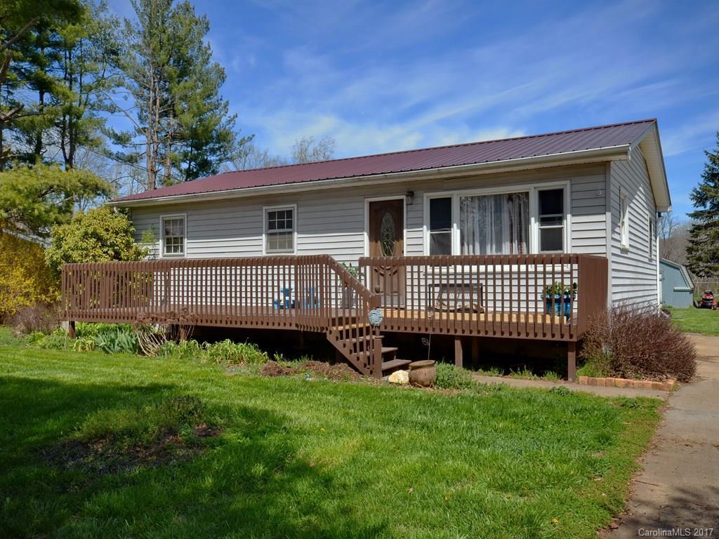 294 Brookside Dr., Canton, NC 28716