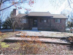 385 Big Oak Road, Hendersonville, NC 28792