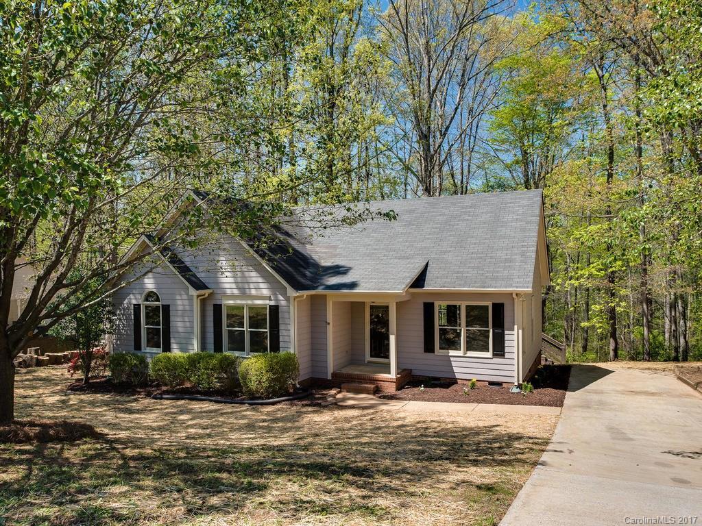 405 Split Oak Tr., Gastonia, NC 28052
