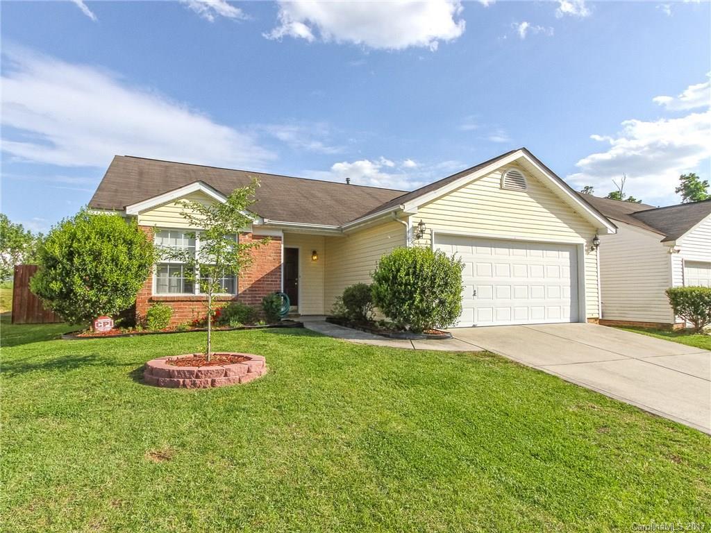 8615 Silver Falls Way, Charlotte, NC 28227