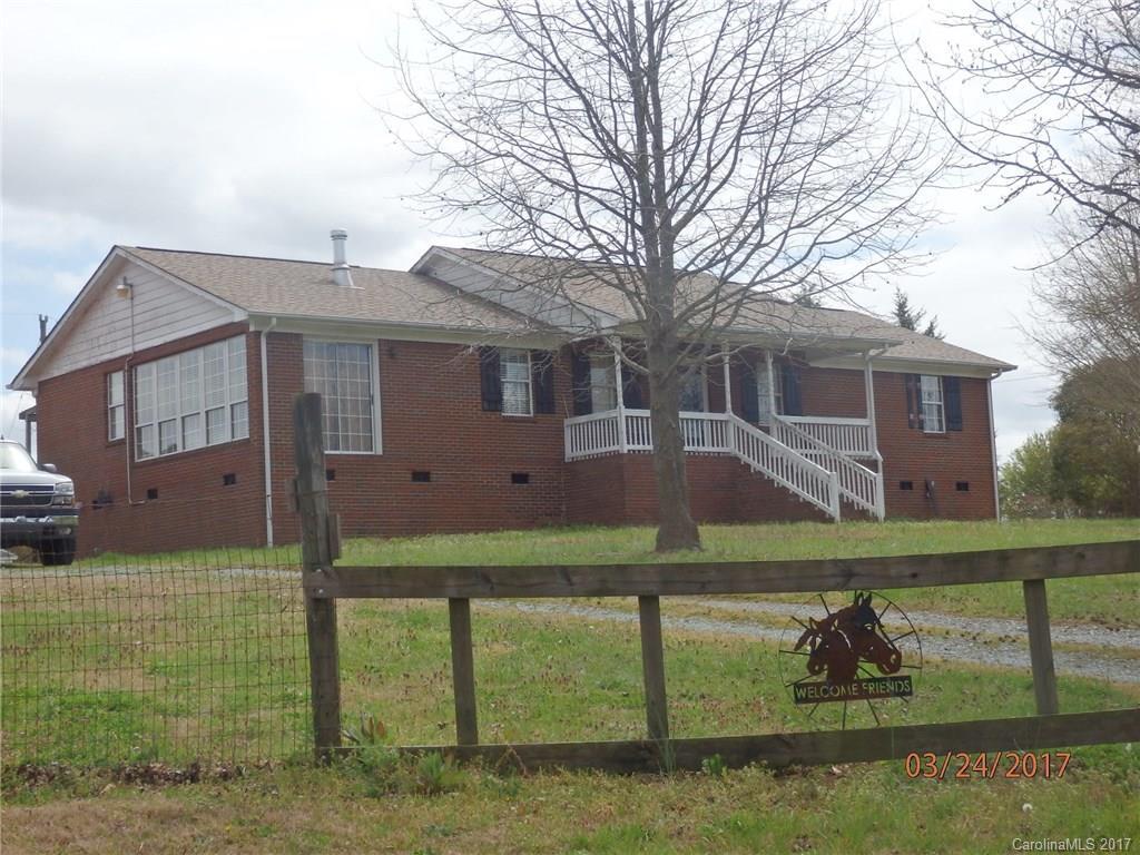 2219 Rock Rest Rd., Wingate, NC 28174