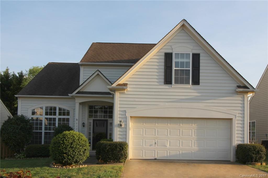 9306 Shepparton Dr., Huntersville, NC 28078