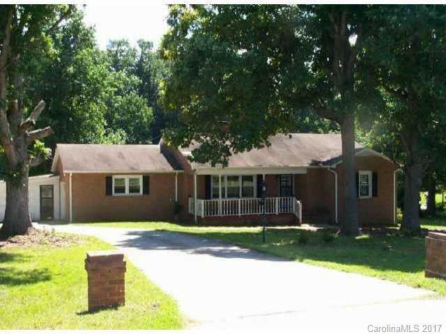 1419 Azalea Ave., Kannapolis, NC 28081
