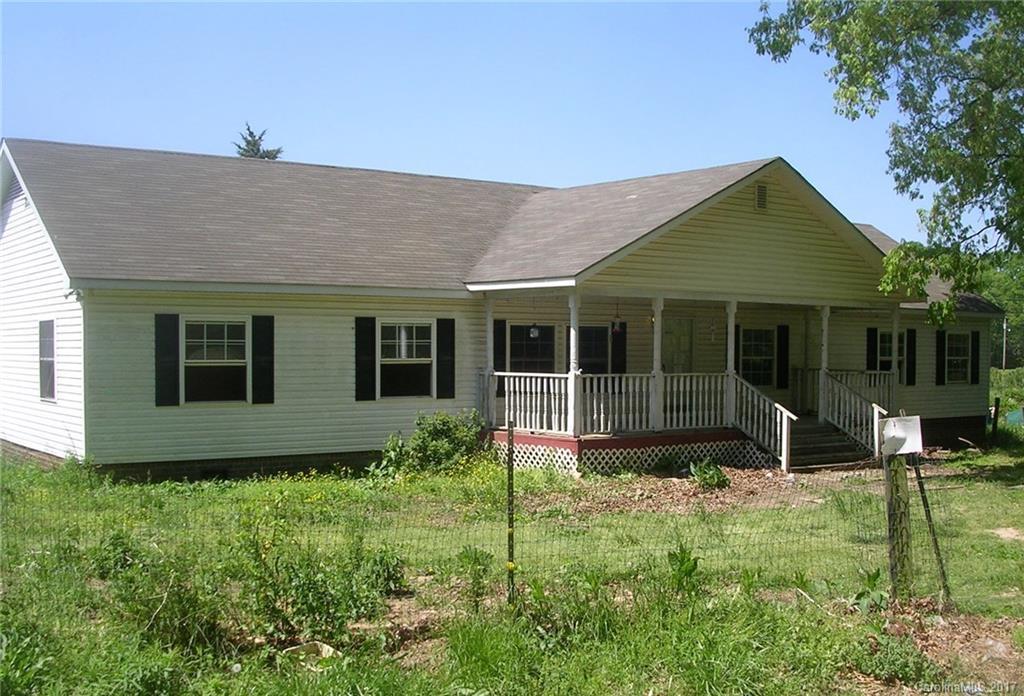 604 Billy Howey Rd., Waxhaw, NC 28173