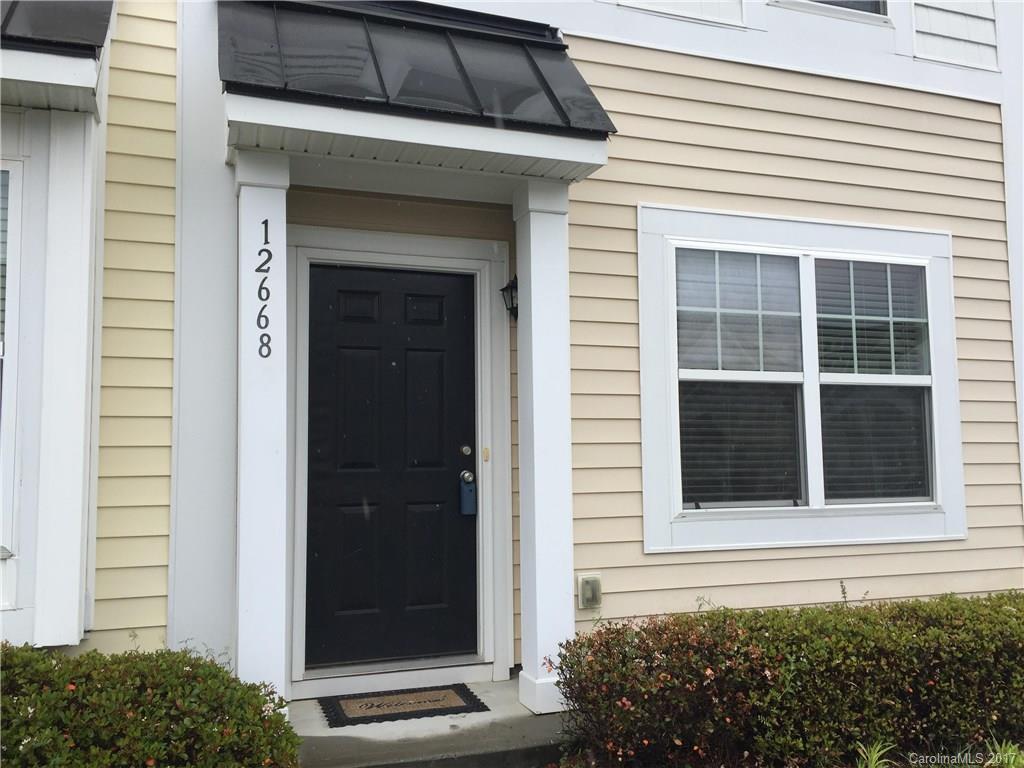 12668 Persimmon Tree Dr., Charlotte, NC 28273