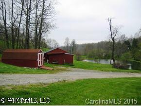 2140 Sugarloaf Mountain Road, Edneyville, NC 28792