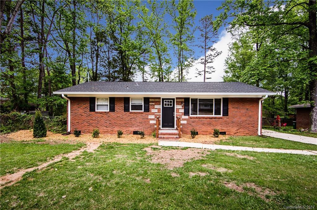 3813 Colebrook Rd., Charlotte, NC 28215